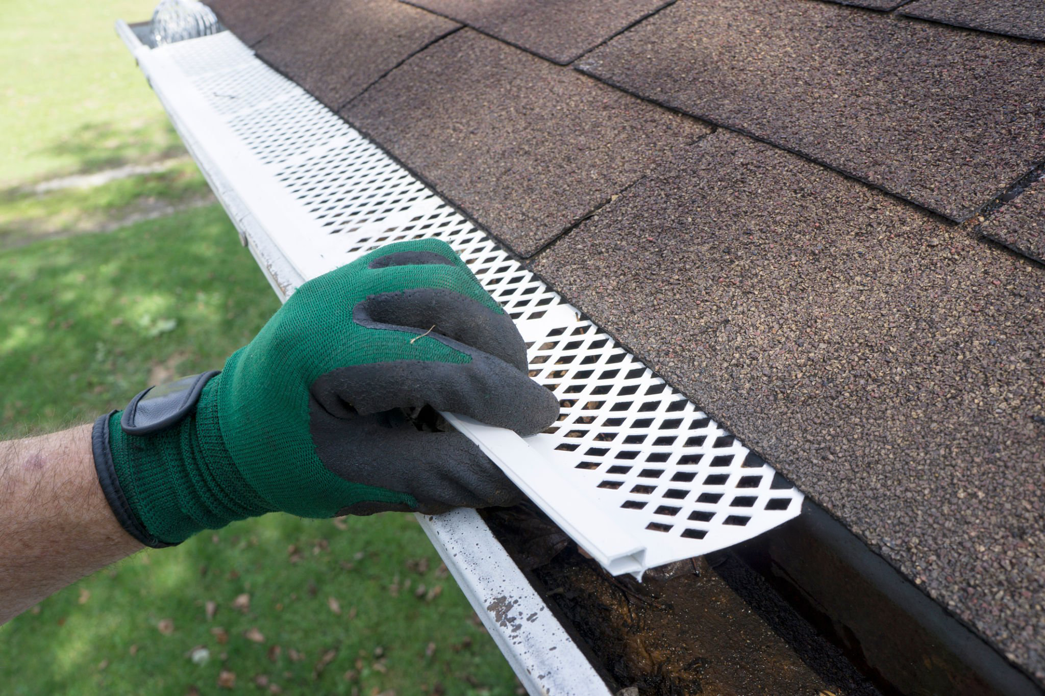 Gutter replacement New Brunswick residential exterior service